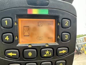 CHARIOT ÉLÉVATEUR ÉLECTRIQUE ERP25VL abordable d'occasion bon marché à vendre - Product Image 5