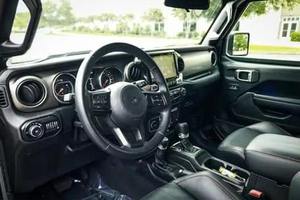 2021 SUV Auto-matic Left Steering AWD <b>Drive</b> Leather Seats Panoramic Sunroof Rear Camera R18 Tire Size - Product Image 3