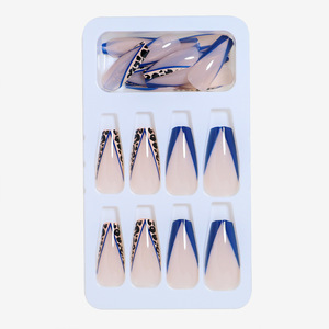 Venta directa 24 piezas Prensa en <span class=keywords><strong>uñas</strong></span> Triángulo Largo Estampado de leopardo Bailarina Nails Art Nails - Product Image 5