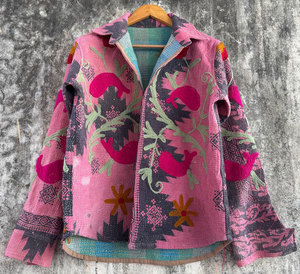 Veste chemise bohème en coton vintage Kantha Suzani – Veste surdimensionnée brodée et matelassée faite à la main - Product Image 5