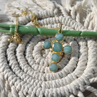 Collier pendentif en amazonite naturelle de haute qualité en forme de croix pour cadeau de fête plaqué or 18 carats bijoux spirituels collier religieux