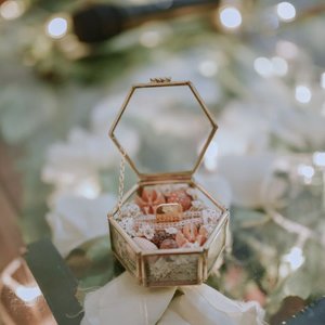 Promotion de l'artisanat boîte en verre à cadre en laiton couvercle transparent or fini à la main Logo personnalisé bijoux de collier de la Saint-Valentin - Product Image 4