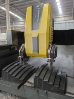 Máquina perfiladora de piedra 880 XY con riel guía sumergido en aceite 1500x3300mm, husillo de 18.5kW, copiadora de bordes para granito y mármol