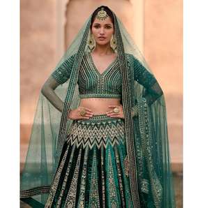 Nouvelle arrivée Lehenga Choli en soie avec dupatta, tenue de fête, de mariage, de mariée, design élégant pour femmes - Product Image 6