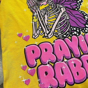 T-shirt graphique jaune avec imprimé lapin squelette, streetwear, tee-shirt en coton surdimensionné, mode hip-hop - Product Image 3
