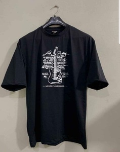 เสื้อยืดผ้าฝ้ายสำหรับผู้ชายสำหรับฤดูร้อน พร้อมตัวเลือกโลโก้แบบกำหนดเอง เสื้อยืดผ้าฝ้ายพรีเมียมสำหรับผู้ชาย – ดีไซน์เปล่าที่ปรับแต่งได้ - Product Image 5