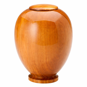 Urne classique en bois poli avec silhouette arrondie, bandes en bois naturel et couvercle sécurisé pour un souvenir paisible - Product Image 3