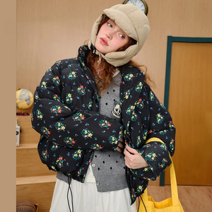 Veste d'hiver épaisse offrant une isolation thermique épaisse, un rembourrage doux et une protection fiable pour une utilisation en extérieur - Product Image 4