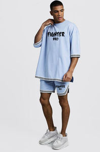 Ensemble de t-shirts à la mode décontractés pour hommes, col rond, manches courtes, pantalon court, design simple, grande taille et respirant - Product Image 3