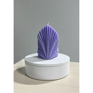 Purple Seashell Decorative Aromatherapy Candle Cute Soy Wax Halloween Novelty with Flower Pattern for Home Decoration - Product Image 2