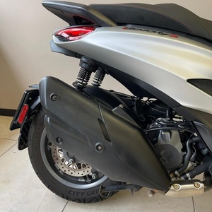 Scooter de Dos Ruedas PIAGGIO BEVERLY 400 S ABS-ASR Unisex 181 kg - Product Image 4