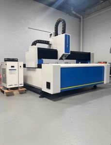 Machines de découpe laser à fibre avec livraison gratuite, haute puissance, précision de 0,05 mm, découpeuse de métal avec vitesse de 360 IPM et grand plateau de travail - Product Image 5