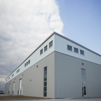 Estructura de acero ligera prefabricada estándar GB, almacén de montaje rápido, garaje de construcción de Metal con Panel sándwich, pared y techo