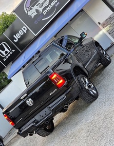 Camioneta Dodge RAM 2021 con Tracción en las Cuatro Ruedas, la Más Vendida - Product Image 2