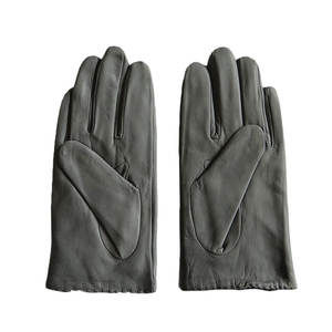 Gants de golf personnalisables en cuir souple pour hommes, ensemble personnalisé pour hommes, style de logo personnalisé unisexe, couleur d'emballage des mains - Product Image 3