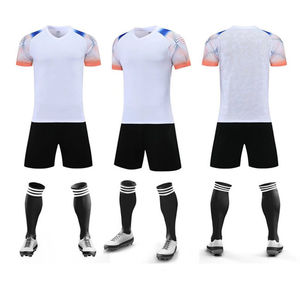 Camiseta de fútbol en blanco personalizada y pantalones cortos para hombres y mujeres, traje de entrenamiento de fútbol, uniforme de equipo, uniforme de manga corta para niños y adultos - Product Image 1
