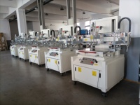 Máquina de Serigrafía Semiautomática de Precisión para Piezas Metálicas Recubiertas