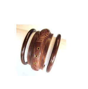 Brazalete de madera Natural unisex, conjunto de pulsera para mujer y yo para uso hecho a mano, color madera natural - Product Image 1