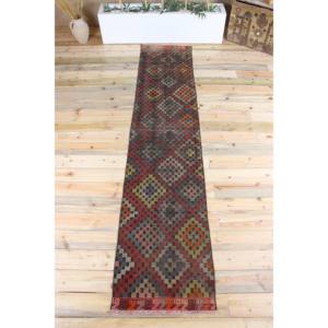 Tapis turc vintage, tapis Kilim 2,2x10,2 pieds, tapis en laine géométrique rouge arc-en-ciel - Product Image 1