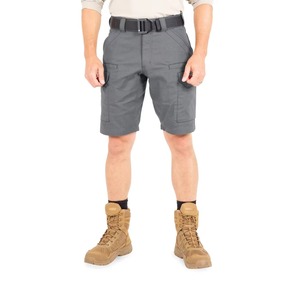 Venta al por mayor de pantalones cortos Cargo con bolsillos de los hombres con diseño clásico de secado rápido transpirable Venta caliente pantalones cortos Cargo para los hombres en color personalizado - Product Image 1