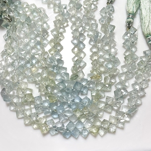 Multi aguamarina facetado cojín forma Briolette cuentas buena calidad piedras preciosas naturales KIte forma cuentas - Product Image 1