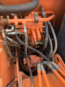 Mini-excavatrice Hitachi ZX70 6 tonnes à chenilles, pompe hydraulique, moteur, boîte de vitesses, PLC, modèle 2020 d'occasion, vente chaude - Product Image 5