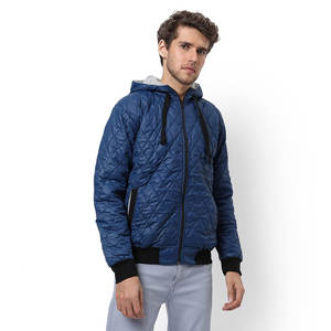 Offre spéciale, veste matelassée de couleur personnalisée, taille, collection hiver, veste matelassée à capuche pour homme - Product Image 4