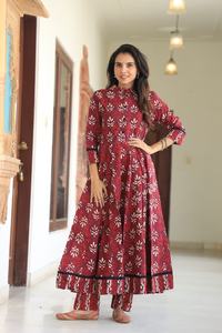 Conjunto Anarkali Tradicional de Algodón Estampado a Mano, Top hasta la Rodilla, Dupatta a Juego, Elástico y Reversible para Fiesta - Product Image 3