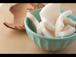 Carne de coco congelada a granel de Vietnam, sabor y textura de alta calidad para empresas internacionales de alimentos y bebidas - Product Image 3