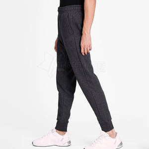 กางเกงวอร์มลำลองผู้ชายขายดี ทรงสลิม น้ำหนักเบา ระบายอากาศได้ดี แห้งเร็ว ใส่สบาย - Product Image 3