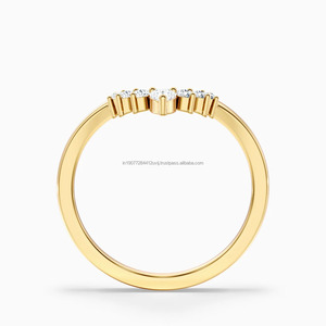 Anillo de compromiso y aniversario minimalista para mujer con diamante cultivado en laboratorio de corte pera de 0.13 ct, banda de oro macizo de 14K de 2 mm - Product Image 3