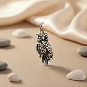 Collier avec pendentif hibou en argent sterling 925, pendentifs et breloques raffinés pour femmes, cadeau idéal - Product Image 3