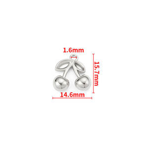 Dijes de fresa y cereza de acero inoxidable 316L chapados en oro PVD de 14K y 18K, personalizados para la fabricación de joyería. - Product Image 6