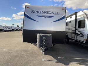 Autocaravana Usada Keystones RVs Springdale 260TBWE 2021, Remolque de Viaje Moderno de Aluminio Ligero de 28 pies con Capacidad para 9 Personas, Envío Inmediato - Product Image 2