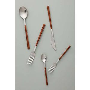 ชุดช้อนส้อมและช้อนสแตนเลสชุบทอง,เรียบง่ายพร้อมด้ามเงินขัดเงา - Product Image 4