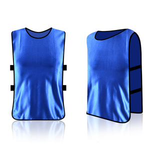 Meilleures ventes Gilet de sport de football unisexe Bavoirs d'entraînement multicolores personnalisés Maillot de football unisexe de haute qualité - Product Image 6