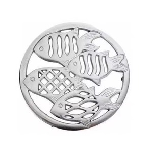 A <b>metal</b> <b>trivet</b> is an eco-friendly wholesale customizable long lifespan and recyclable materials high standard mat & pad - Product Image 3