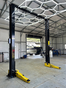 Nuevo elevador de autos profesional de 2 postes para trabajo pesado, capacidad de 10,000 lbs, elevador hidráulico para reparación de vehículos, equipo de taller en venta - Product Image 2