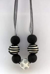 Collier en résine et perles de verre pour femme, collier de mode, accessoires de vêtements - Product Image 2