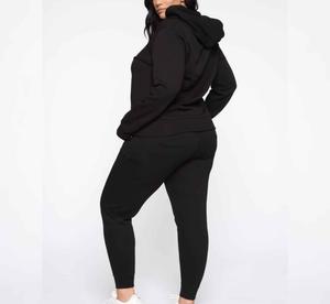 Survêtement personnalisable 100% coton en polyester coupe décontractée ensemble d'hiver de grande taille sweat à capuche surdimensionné couleur unie survêtement pour femmes - Product Image 6