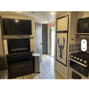Fourgon de camping d'occasion 2022 High Land Ridge Open Range Lite 242-RL - Product Image 2