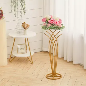 Support en métal de haute qualité nouveau design vente à chaud décoration d'événement fleurs de table support décoration pour mariage - Product Image 2