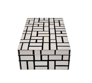 Noir Blanc Os Incrustation À La Main Géométrique Décoratif Moderne Amour Écologique Bijoux Organisateur Cadeau pour Elle par Global Exports - Product Image 1