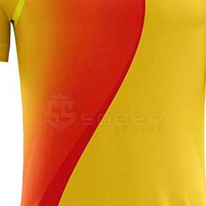 Maillot de football pour hommes, qualité supérieure, en stock, 100% polyester, couleur personnalisable, nom de l'équipe, taille personnalisée, impression par sublimation haute qualité - Product Image 4