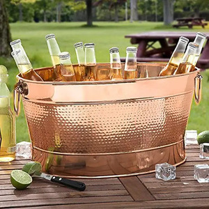 Seau à glace ovale en cuivre brillant avec poignée Seau à glace à champagne martelé en acier inoxydable - Product Image 1