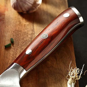 Juego de cuchillos de cocina japoneses de acero de Damasco de 67 capas con mango de madera y alta dureza - Product Image 5