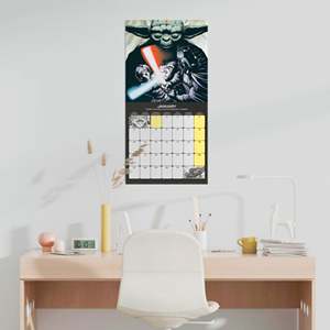 Calendrier en papier Star Wars classique 2025 – Polyvalent pour le bureau et la maison, idéal pour l'affichage, la décoration, la promotion et comme cadre photo - Product Image 2