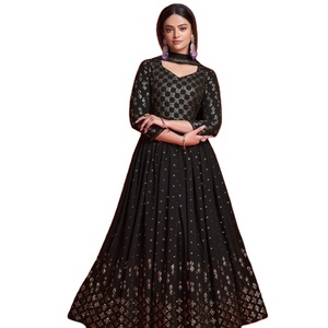 Traje Pakistaní de Georgette con Bordado para Venta al por Mayor - Product Image 1