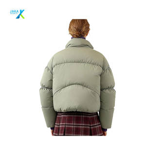Chaqueta Corta Tipo Bomber para Mujer, Chaqueta de Invierno Corta con Cremallera Delantera, Chaqueta Ligera Acolchada con Capucha, Abrigo Cálido y Acogedor Relleno de Algodón - Product Image 3