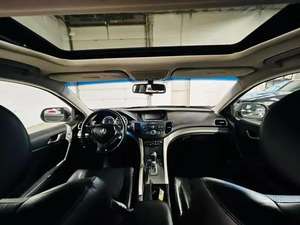 Acura TSX Technology FWD R16 2010 Usado, Sedán Automático con Asientos de Cuero Oscuro - Product Image 3